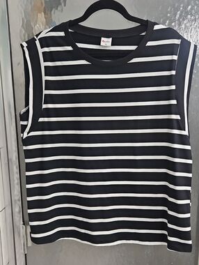 Black and White Striped Sleeveless Tank Top